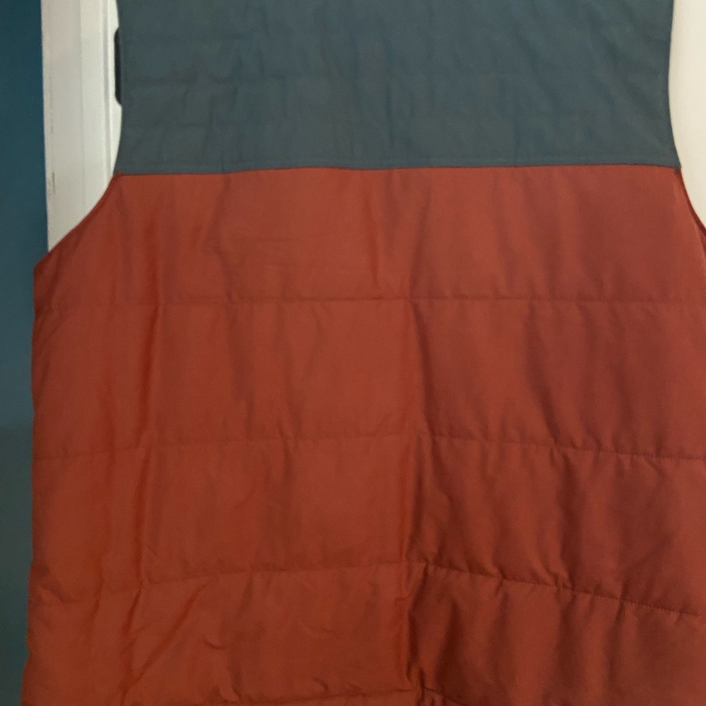 Columbia Two-Tone Puffer Vest — Rust & Slate Size 2XL - Lightweight - Picture 5 of 9